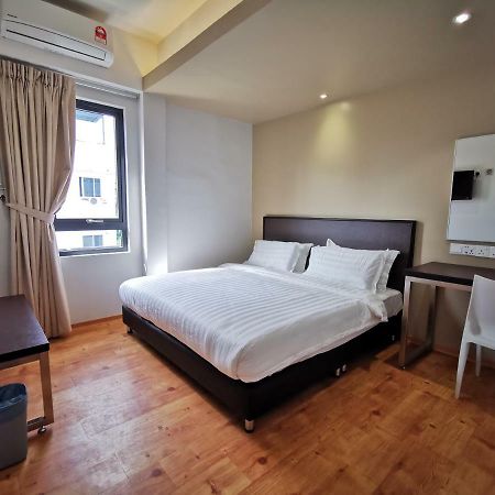 D'Green Hotel Kuching Ngoại thất bức ảnh