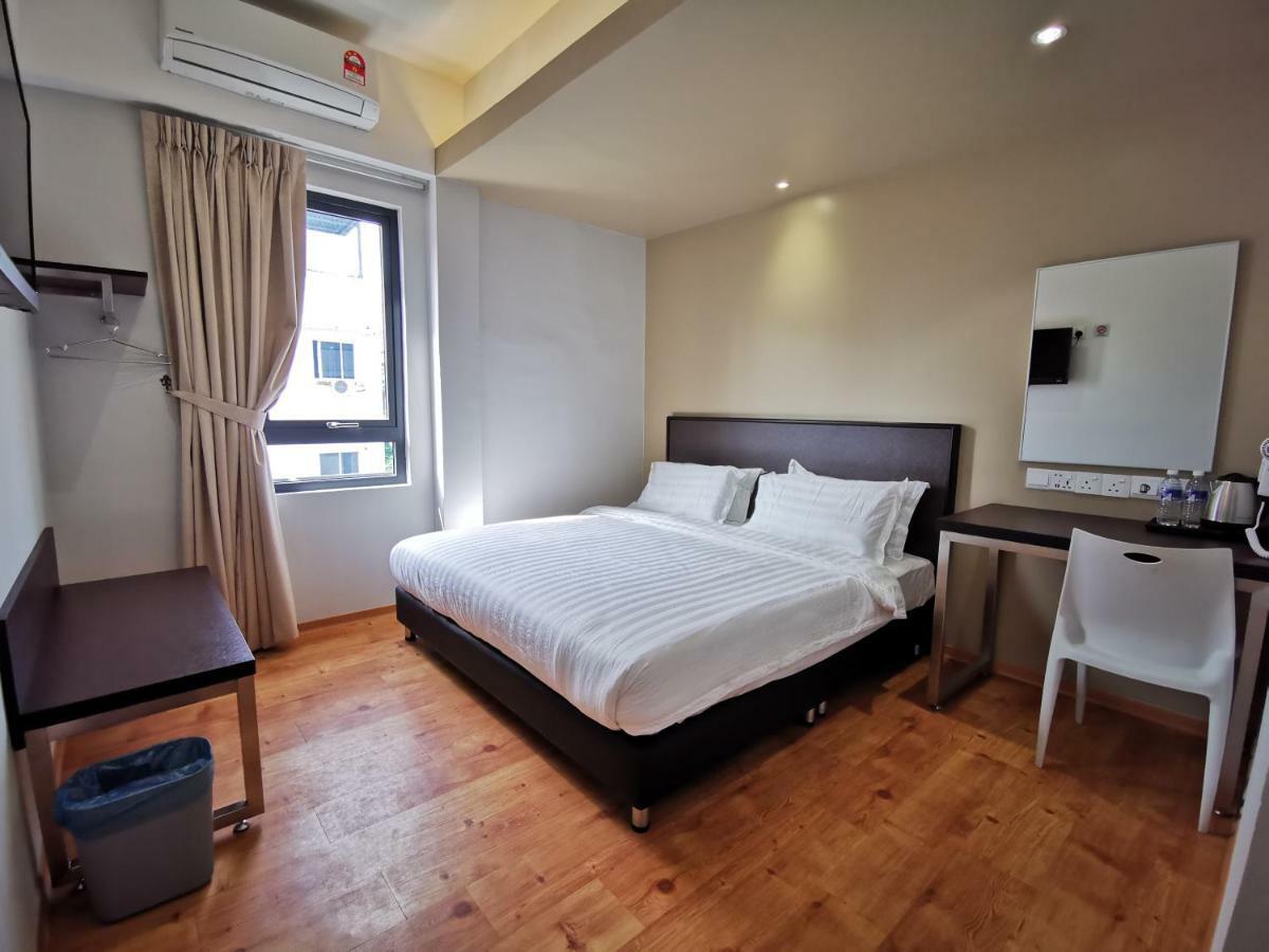 D'Green Hotel Kuching Ngoại thất bức ảnh